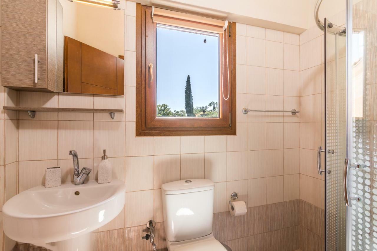 Villa Kortilles Pyrgi  エクステリア 写真